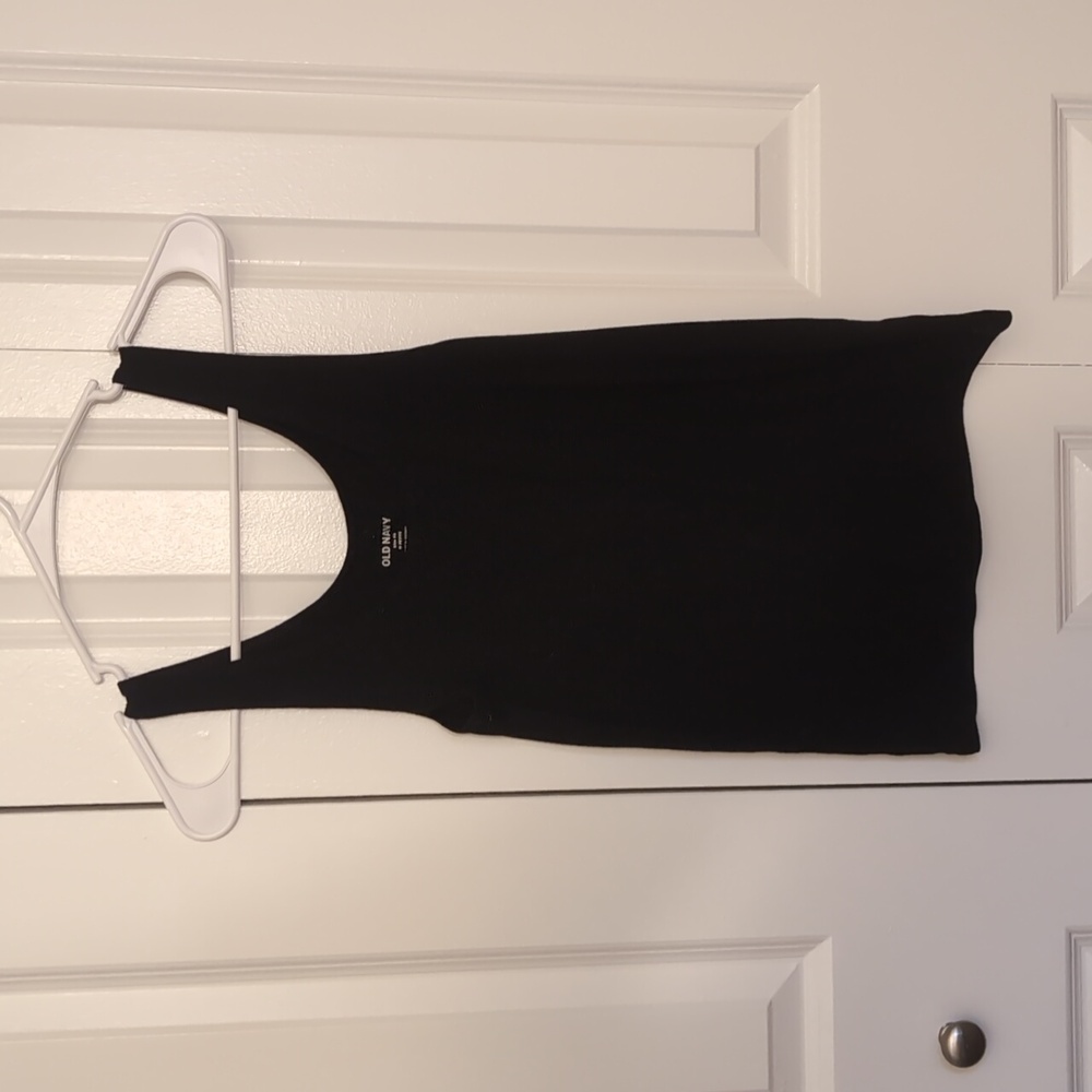 Old Navy slim fit tank top